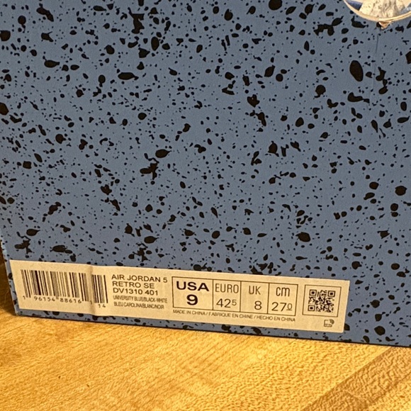 Jordan Air Jordan 5 Retro SE Box - Blue and Black Speckle - Picture 3 of 10